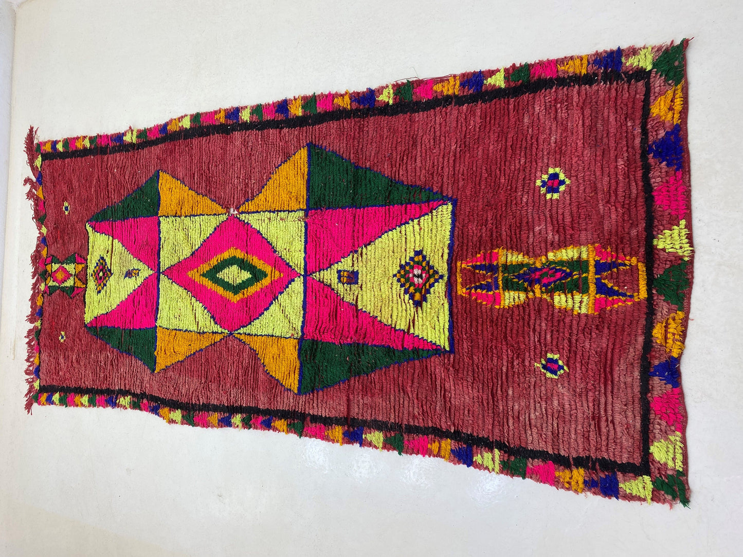Tapis de couloir géométrique marocain vintage 5x11.