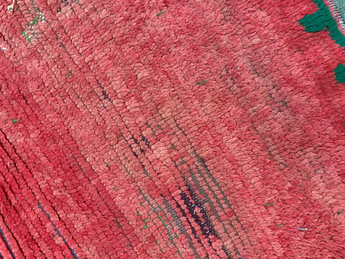 Tapis de couloir marocain de style bohème 4x10, motif diamant.