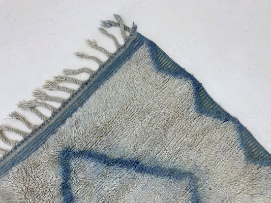 5x8 Diamond Moroccan Area Rug, Diamond Traditional Rug.