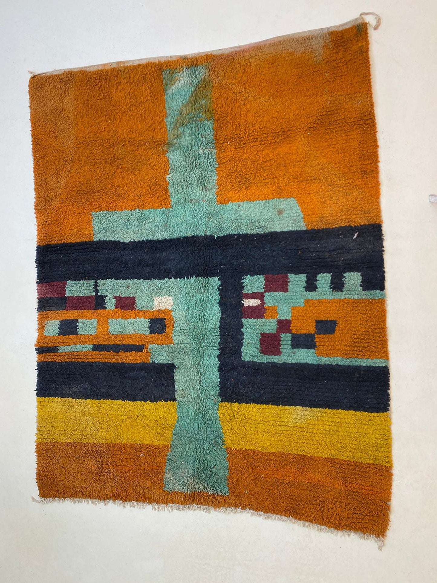 Tapis berbère personnalisé fabriqué à la main, tapis marocain personnalisé.