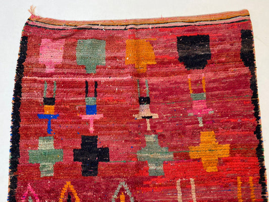 Tapis berbère personnalisé fait main, tapis marocain authentique pour votre maison.