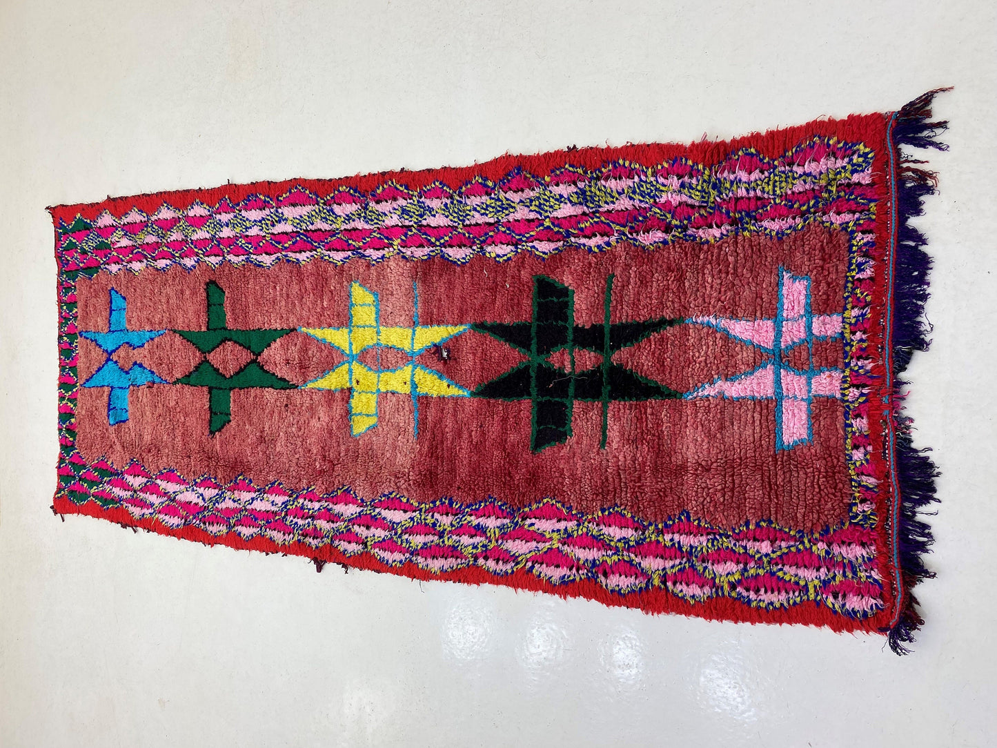 4x9 Moroccan Runner Rug, Vintage Berber Runner, Wool Geometric Decor.