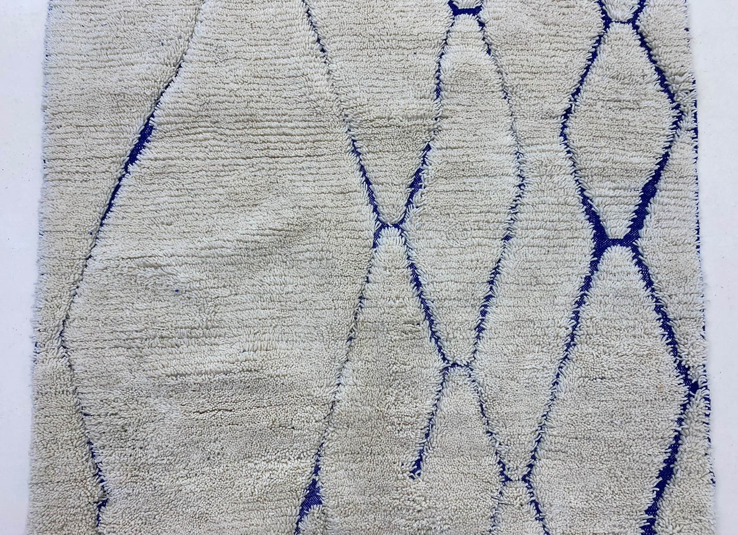 Tapis berbère marocain personnalisé de style bohème, tapis tissé à la main minimaliste.