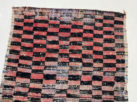 Tapis de couloir à carreaux vintage 3x7, tapis berbère marocain unique et coloré.
