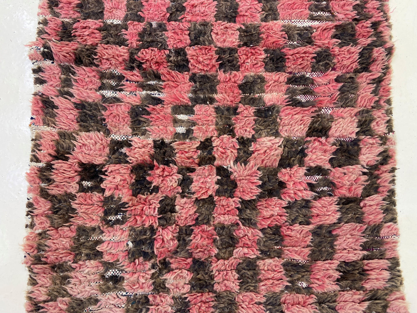 3x9 Moroccan Vintage Runner Rug, Checkered Rug.