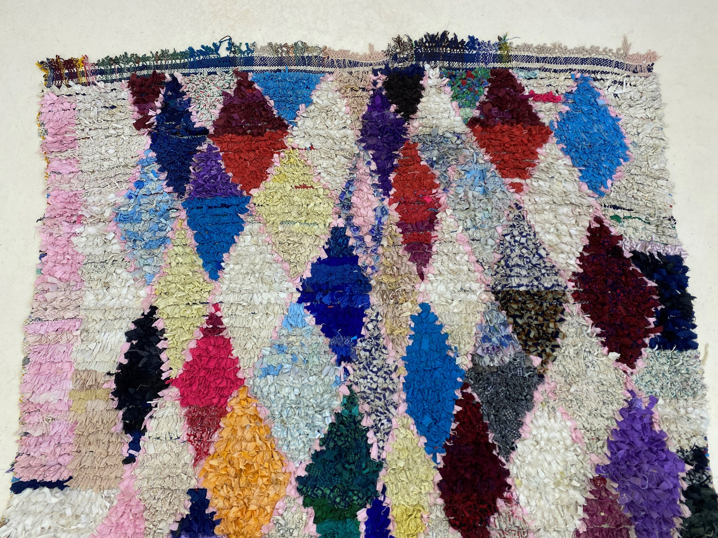 Moroccan Boucherouite Rug 6x9 , Bohemian Diamond Pattern.