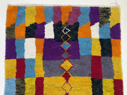 Tapis berbère marocain Boho Chic, élégance artisanale pour votre maison.