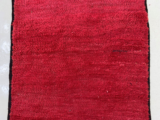 Tapis marocain rouge 3x6, tapis en laine vintage, décoration d'intérieur berbère bohème.