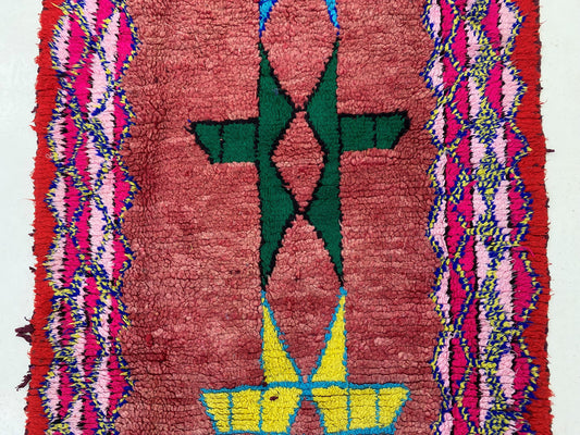 Tapis de couloir marocain 4x9, tapis de couloir berbère vintage, décor géométrique en laine.