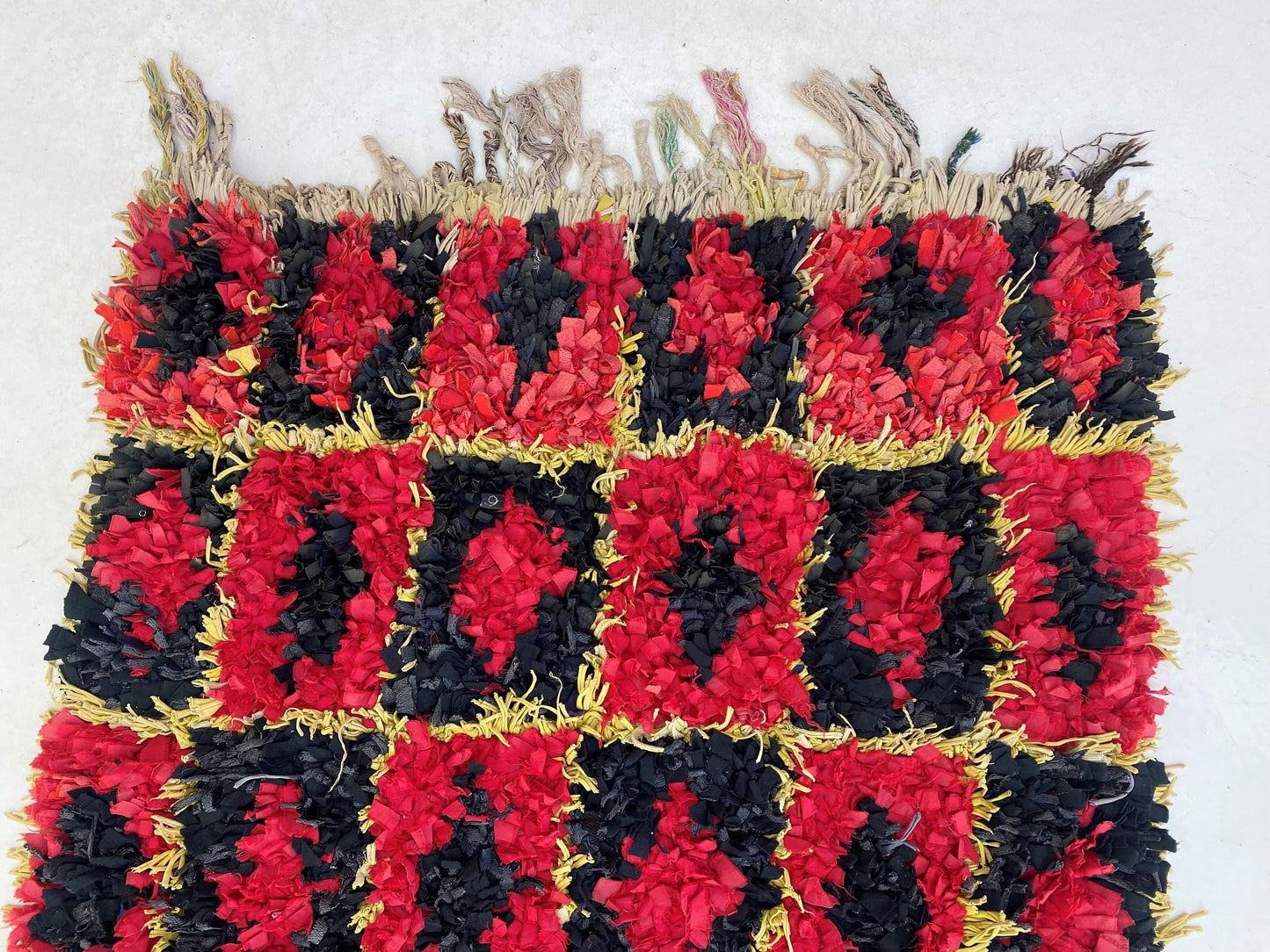 Tapis marocain long 3x10, style Boucherouite Vintage.