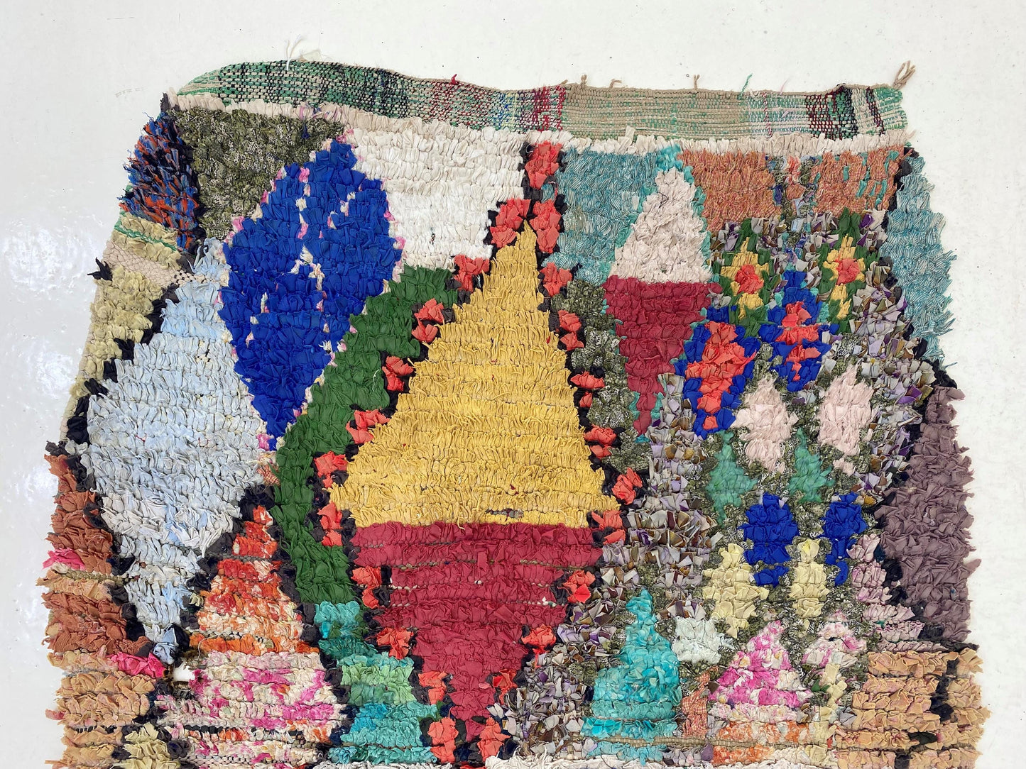 Petit tapis marocain Boucherouite 3x5.