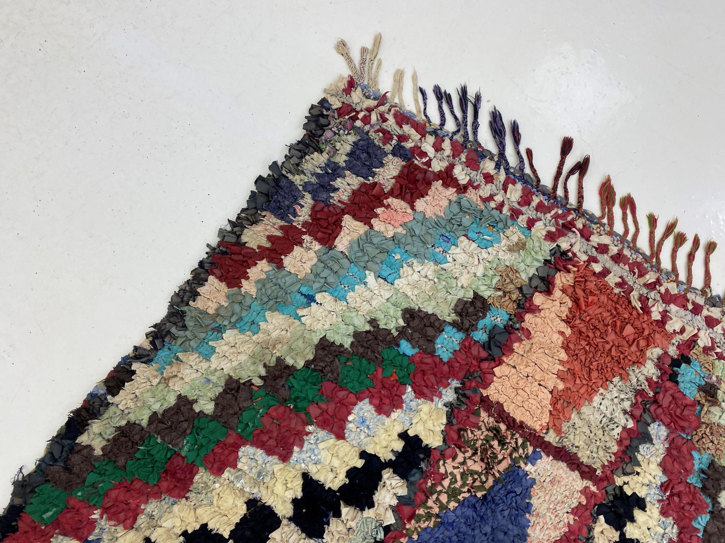 Vintage Boucherouite Boho Moroccan Rug 4x5.