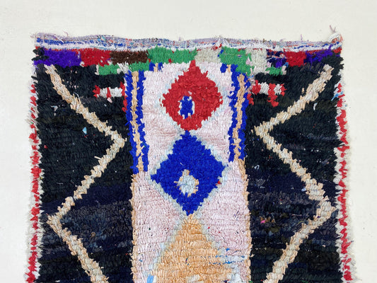 Tapis marocain vintage 4x6, tapis à losanges colorés.
