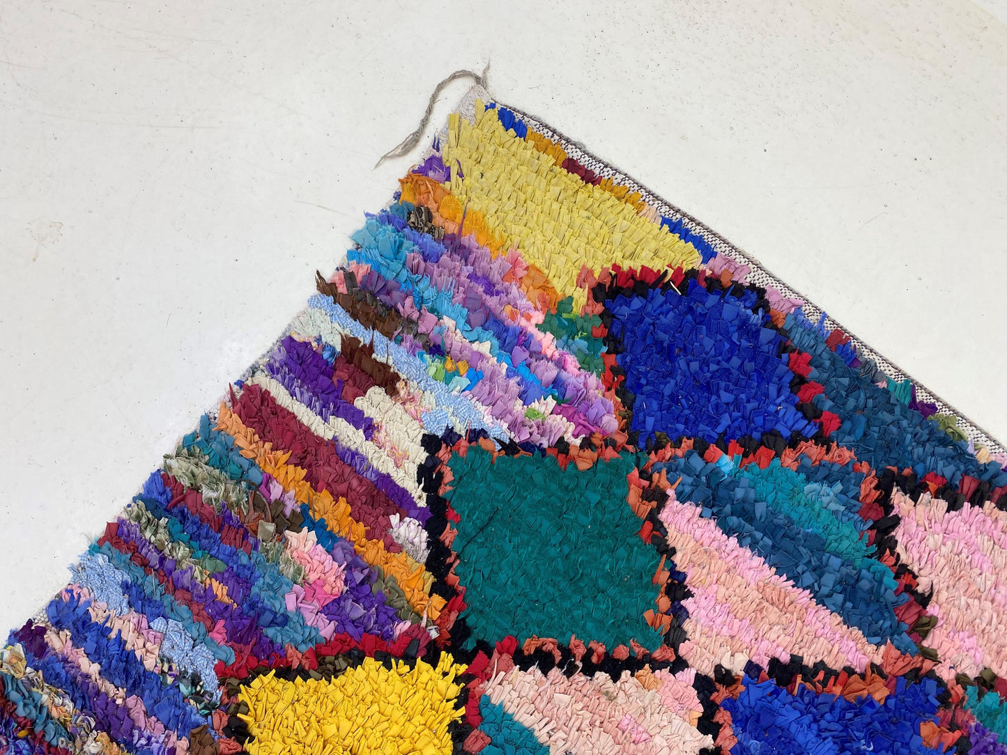 5x7 Diamond Moroccan Rug, Bohemian Colorful Area rug.