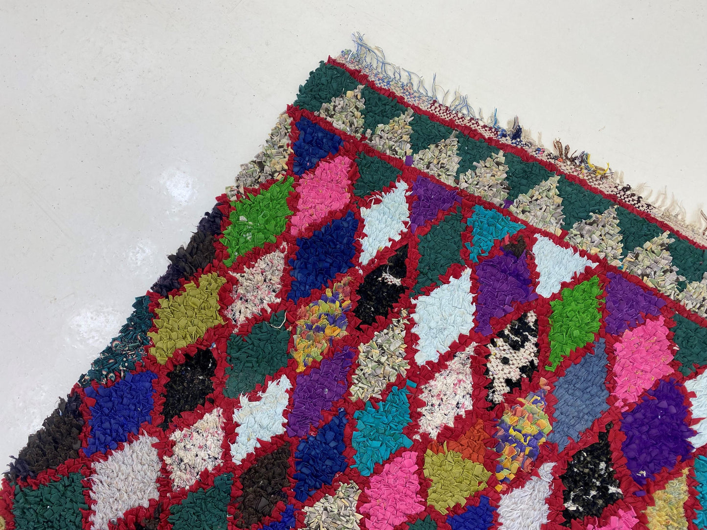 Moroccan Runner 3x7: Vintage Diamond Home Decor Rug.