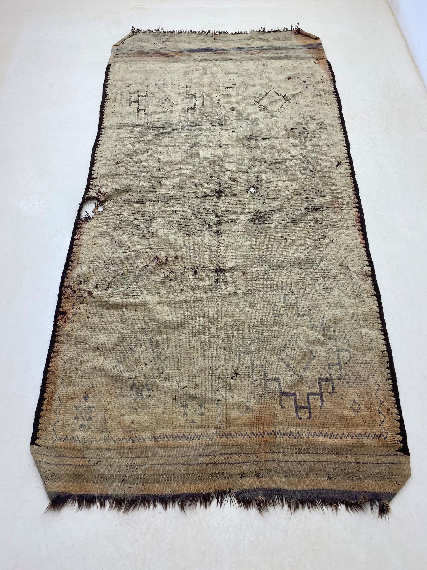 Tapis marocain vintage 5,5x11, tapis berbère bohème.