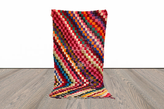 Tapis de couloir marocain vintage 2x8 pieds, tapis de couloir berbère Azilal tissé.