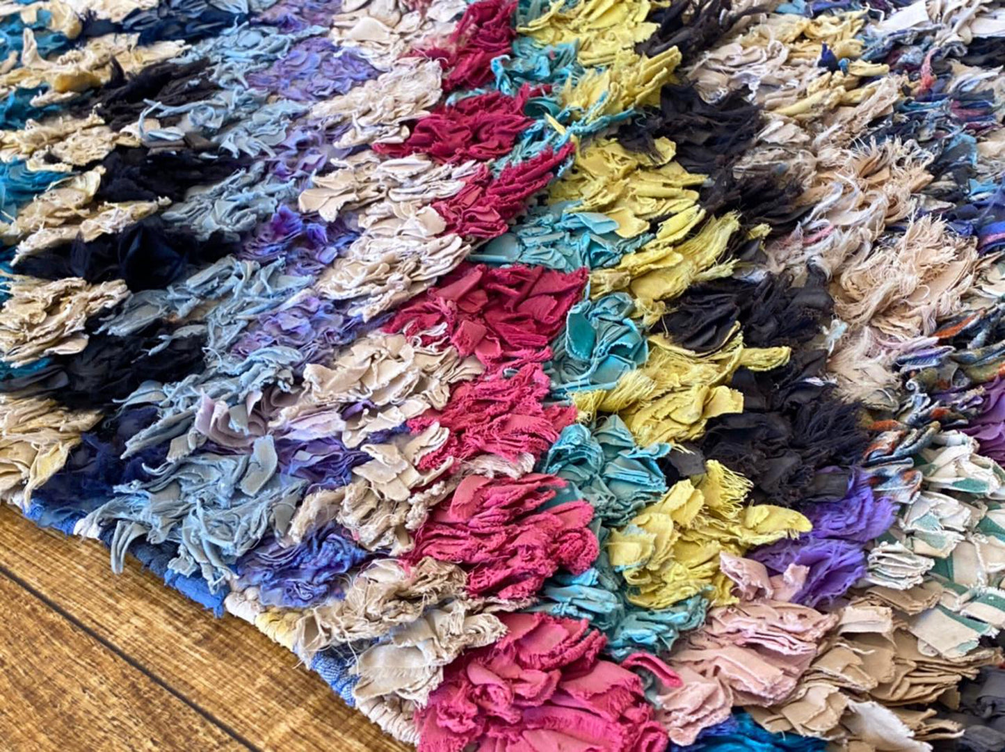 2x6 ft Boucherouite Moroccan small area rug.