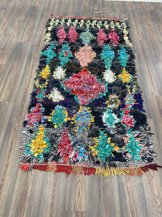 Tapis Shag marocain coloré en forme de diamant Boucherouite 4 x 8, tapis vintage.