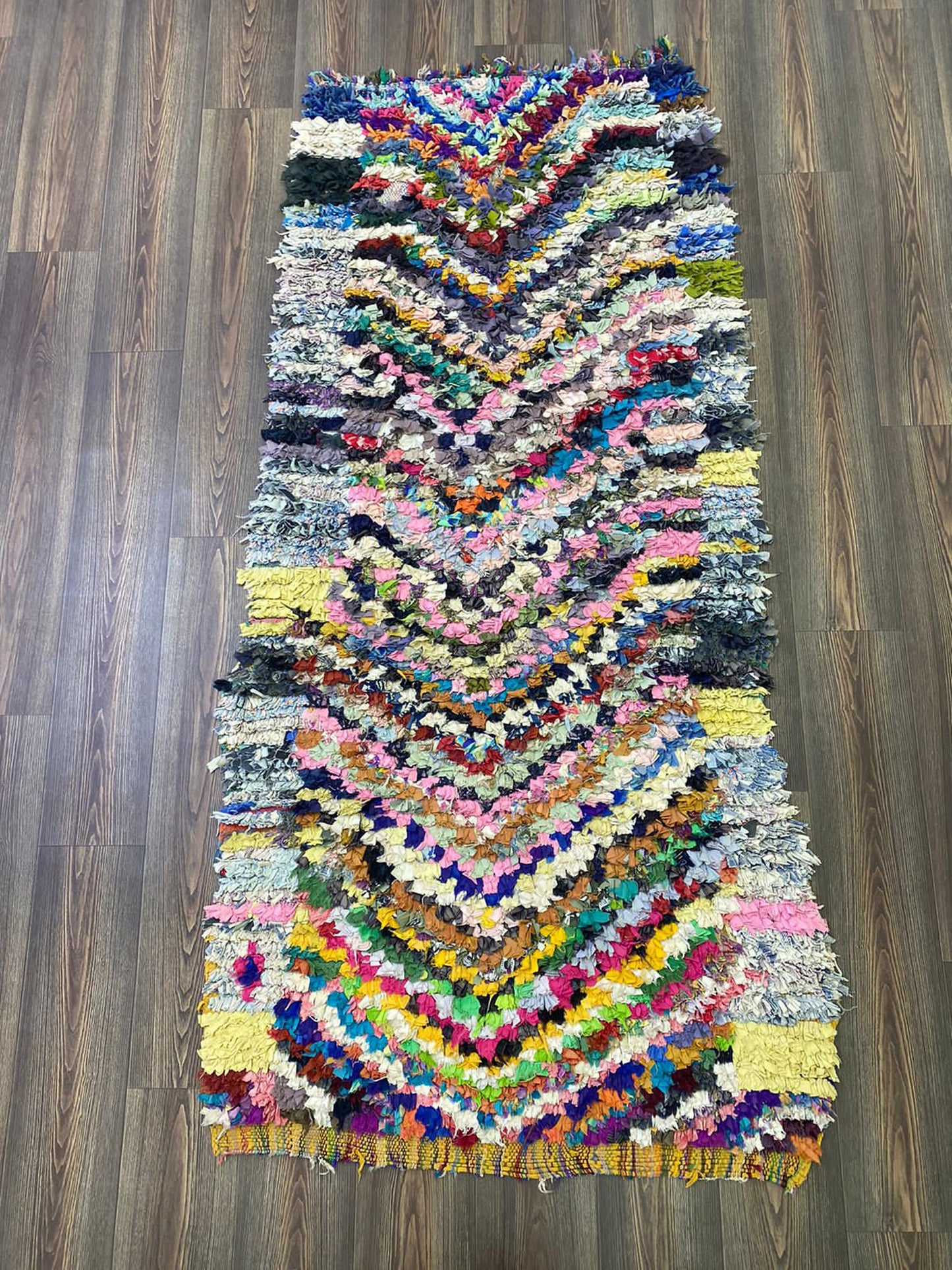 Boucherouite rug, 3.6x7 FT, checkered Moroccan Handwoven area Rug. Moroccan Tribal chevron vintage Rug.