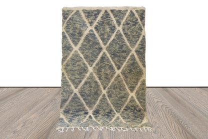 6x4 Blue and White Wool blend Rugs. Handmade Moroccan Diamond area Rug.