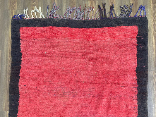 4x9 Red Woolen Moroccan Vintage Area Rug.