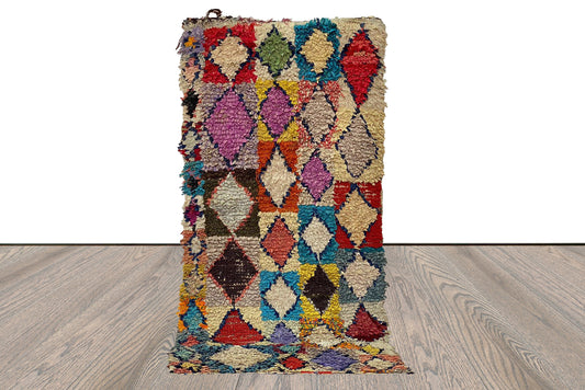 Tapis marocain Boucherouite vintage étroit 2x6. Tapis colorés à losanges