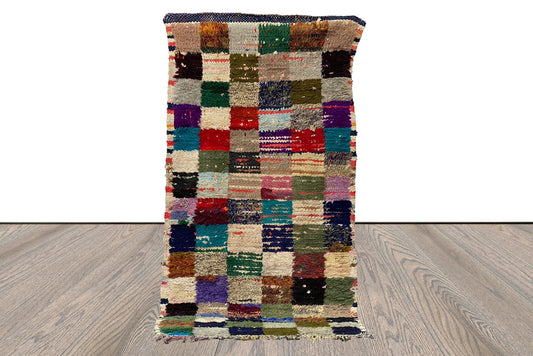 Petits tapis étroits colorés vintage 2x5.