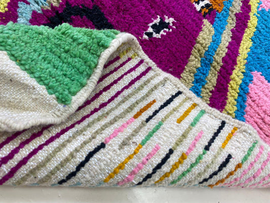 Colorful moroccan area rug. berber boujad wool rugs