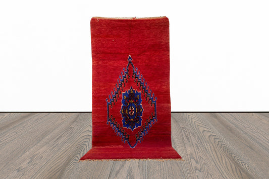 5x8 FT red Moroccan vintage wool rugs.