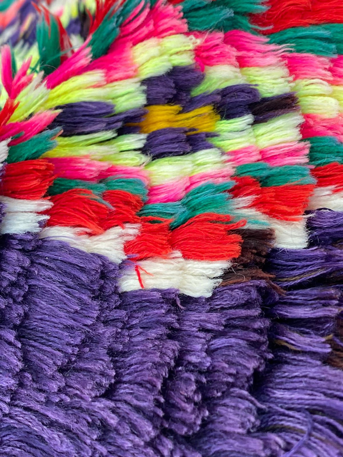 3x9 FT colorful Moroccan woven rug runner.