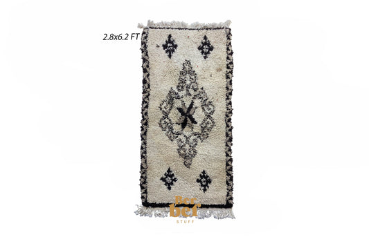 Moroccan woven soft Wool rug runner 3x6 ft.