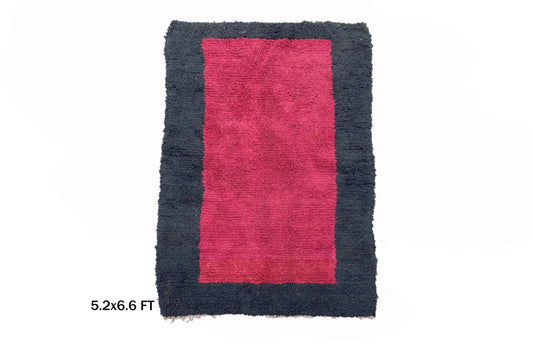5x7 Bordered Moroccan Area Rug, Bohemian Style.