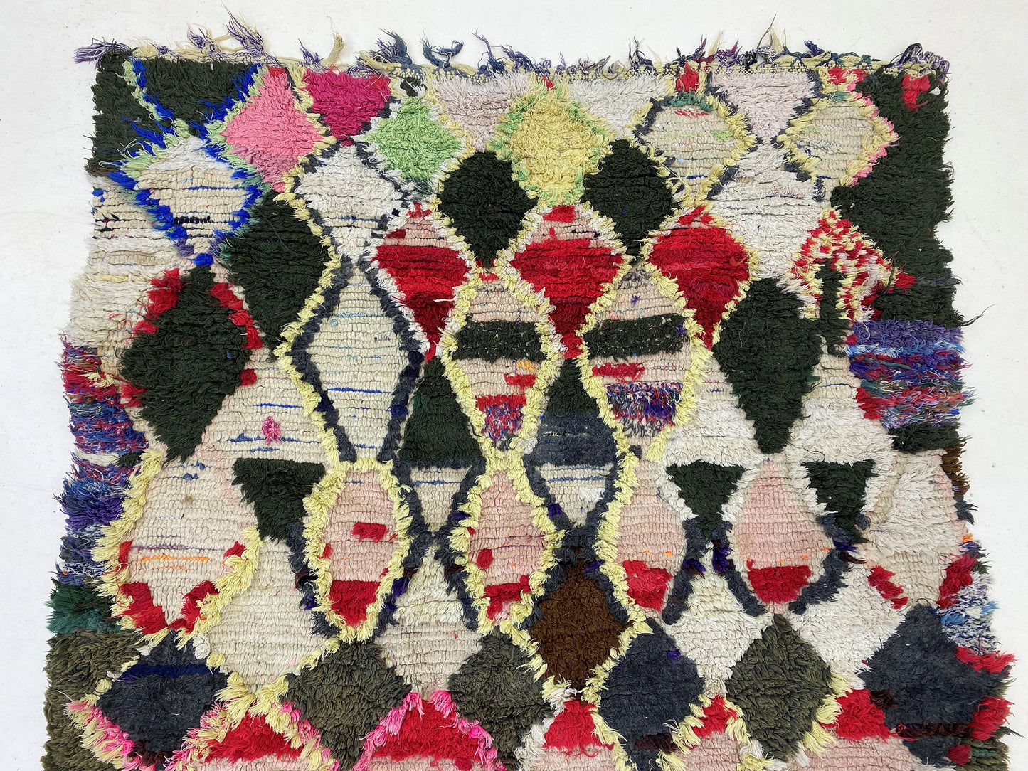 Moroccan Rug Runner, 4x9 Boho Vintage Home Decor Runner.