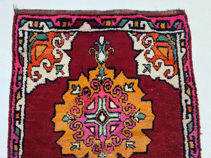 4x9 Luxurious Berber Moroccan Runner Rug, Wool Vintage Home Decor.
