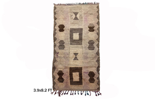 4x8 Moroccan Wool Area Rug for Cozy Home Decor.