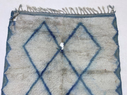 5x8 Diamond Moroccan Area Rug, Diamond Traditional Rug.