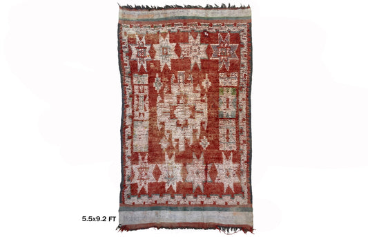 Vintage Berber Moroccan rug 5.5x9 ft.