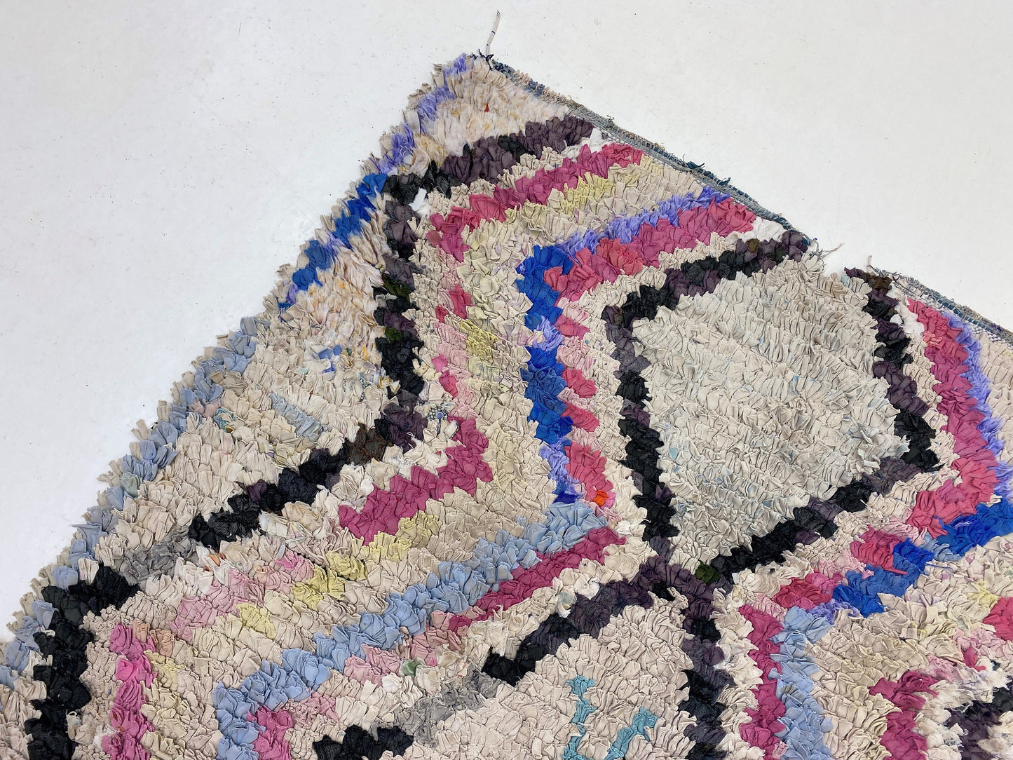 Moroccan Rug, 4x7 Berber Diamond Area Rug, Vintage Home decor Rug.