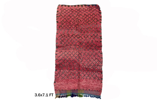 Vintage Moroccan Rug (3.6x7.1 FT) – Timeless Berber Area Rug.