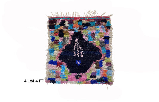 Boucherouite Square Moroccan Rug 4x4.