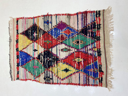 4x6 Moroccan Dimond Vintage Area rug.
