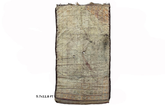 Large Moroccan Area 6x12 Rug.